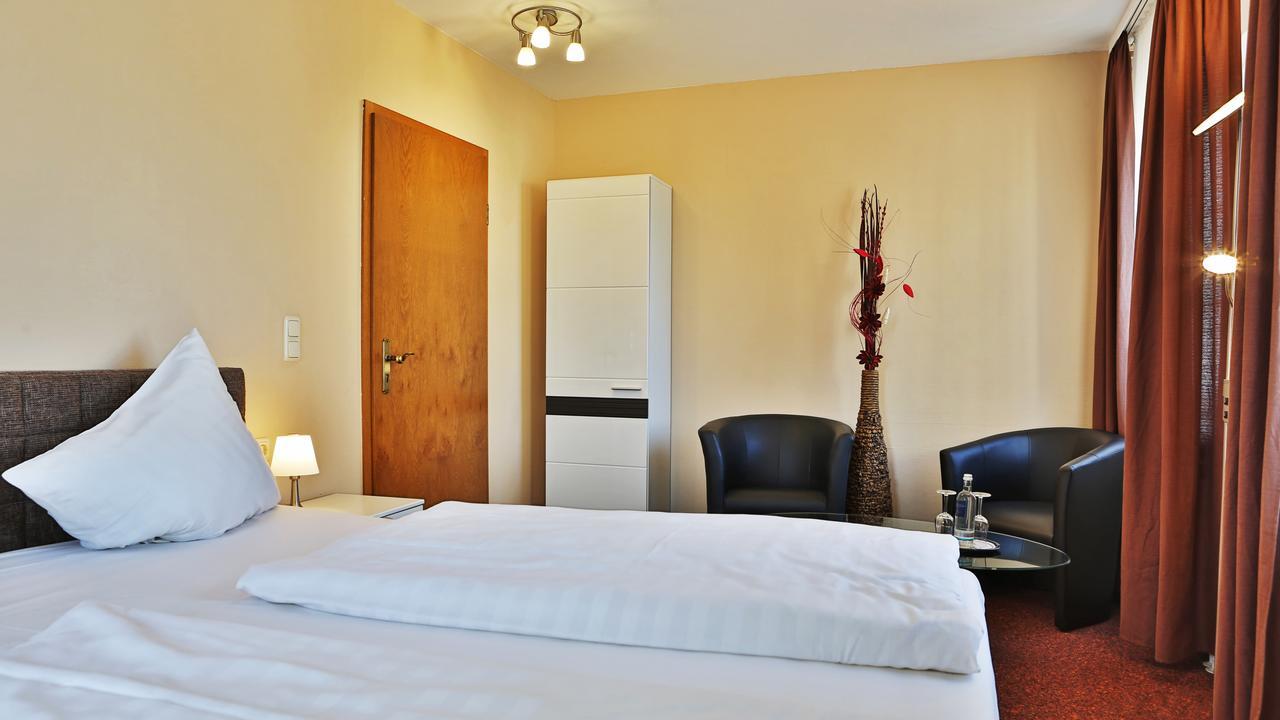 Hotel Am Schloss Alzey Eksteriør bilde